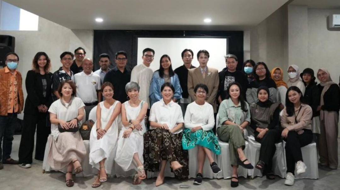 Instagram.com/treshia.mareta